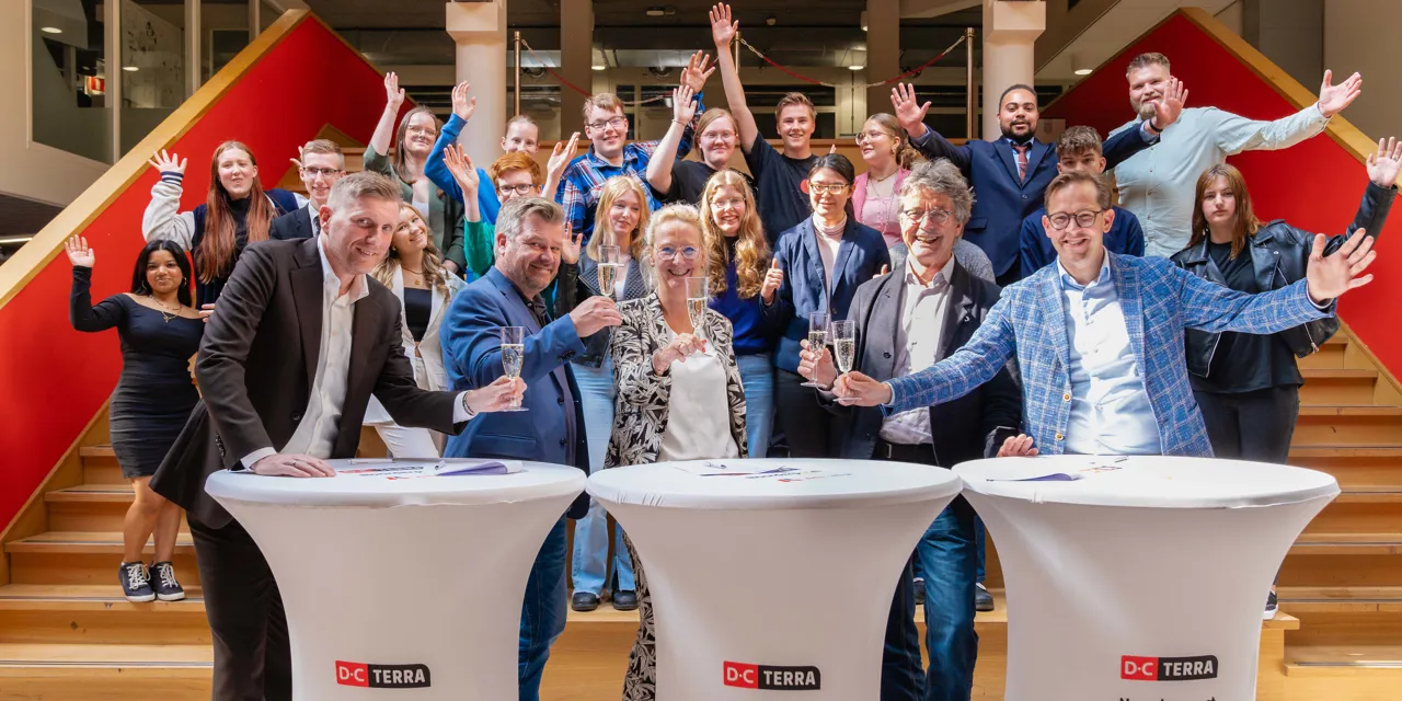 Ondertekening SOK Iris Sijbom Fotografie