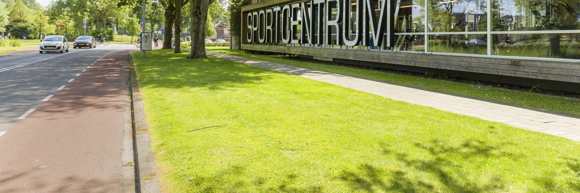 Gebouw van Sportcentrum ACLO op de Zernikecampus, locatie voor sport en onderwijsactiviteiten